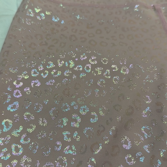 Zyia light pink metallic leopard print leggings size 6/8. - Picture 3 of 3